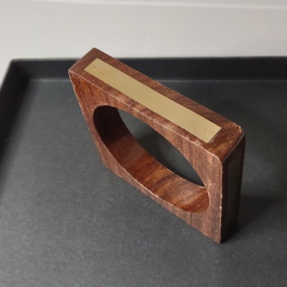 8 Inch Vintage Square Wooden Bangle - Picture 3 of 7
